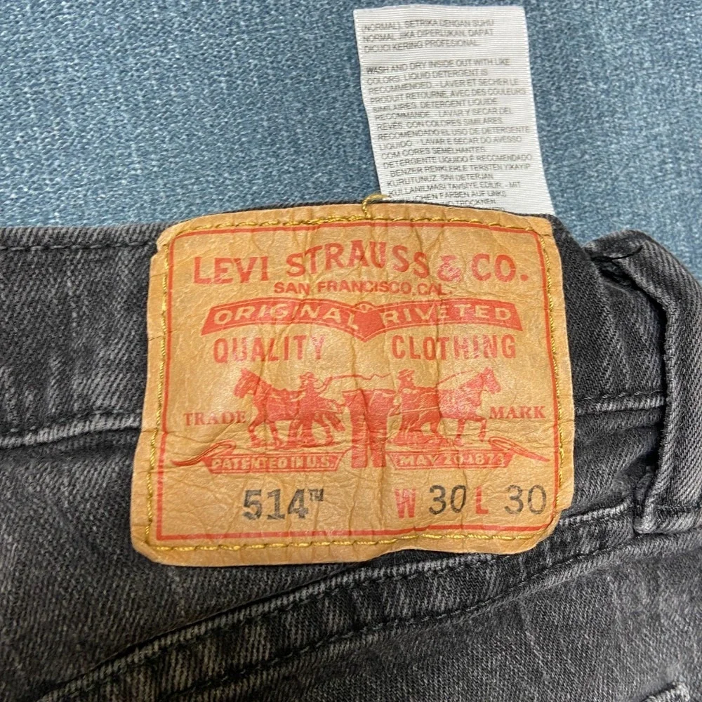 VTG Levi's 514 Jeans Mens 30x30 Black Denim Straight Streetwear Outdoor  Fit